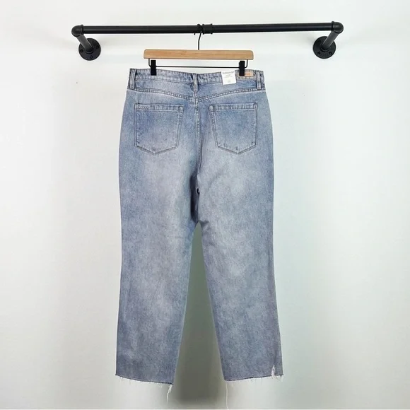 NWT BlankNYC The Madison High Rise Cropped Jeans in Perfect Places